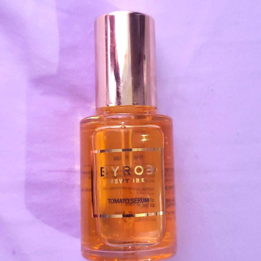 BYROE/ TOMATO SERUM